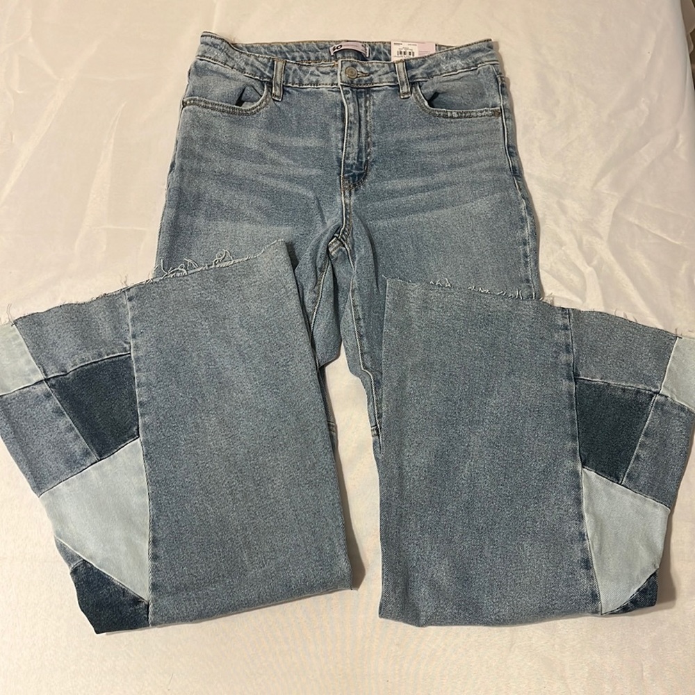 NWT SO LOW RISE FLARE JEANS